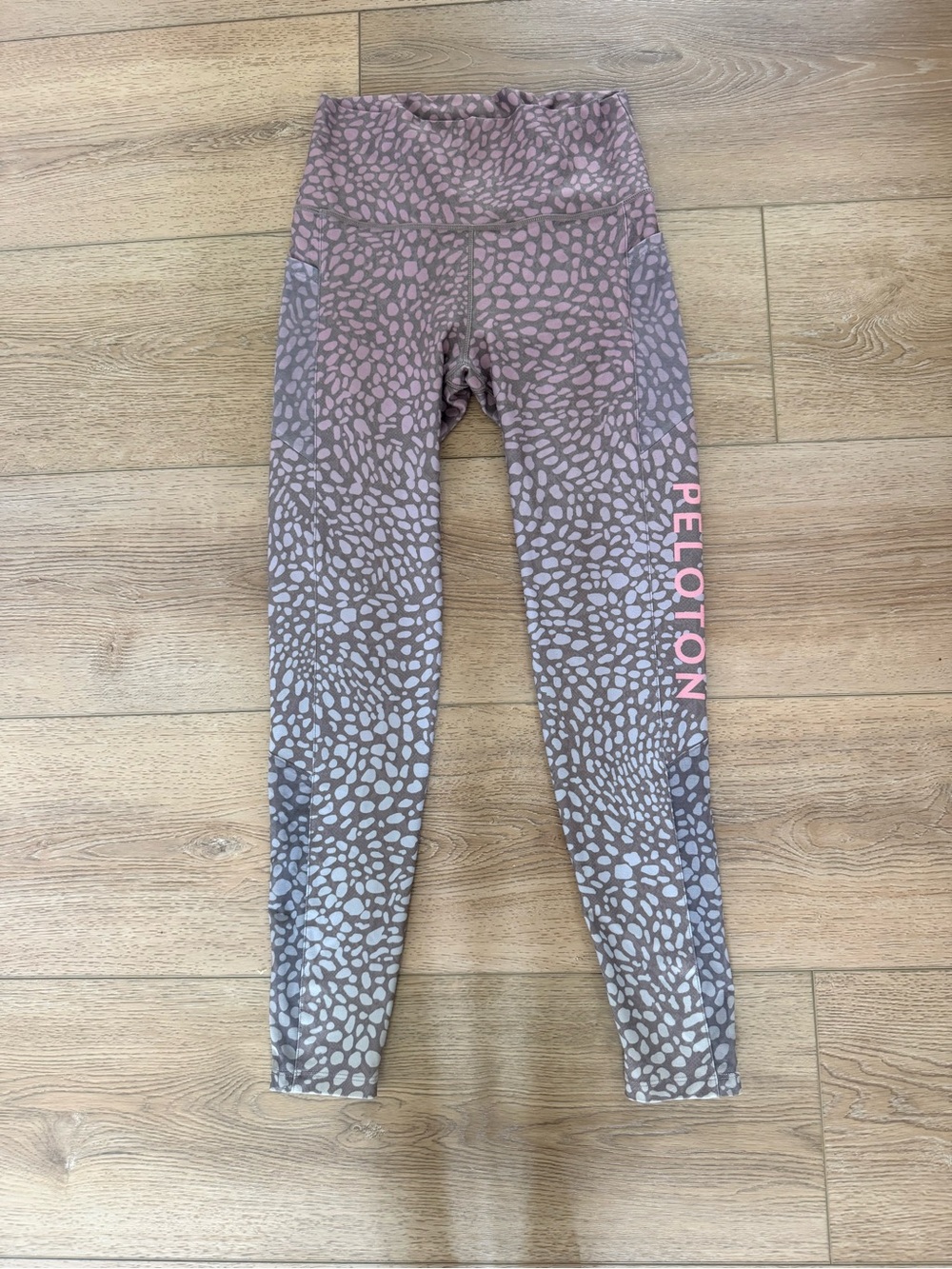 Peloton Pink Leopard-Print High-Waist Leggings- ladies medium